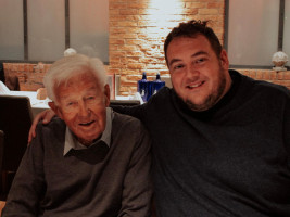 Patrick Hüller mit Hans Liebl